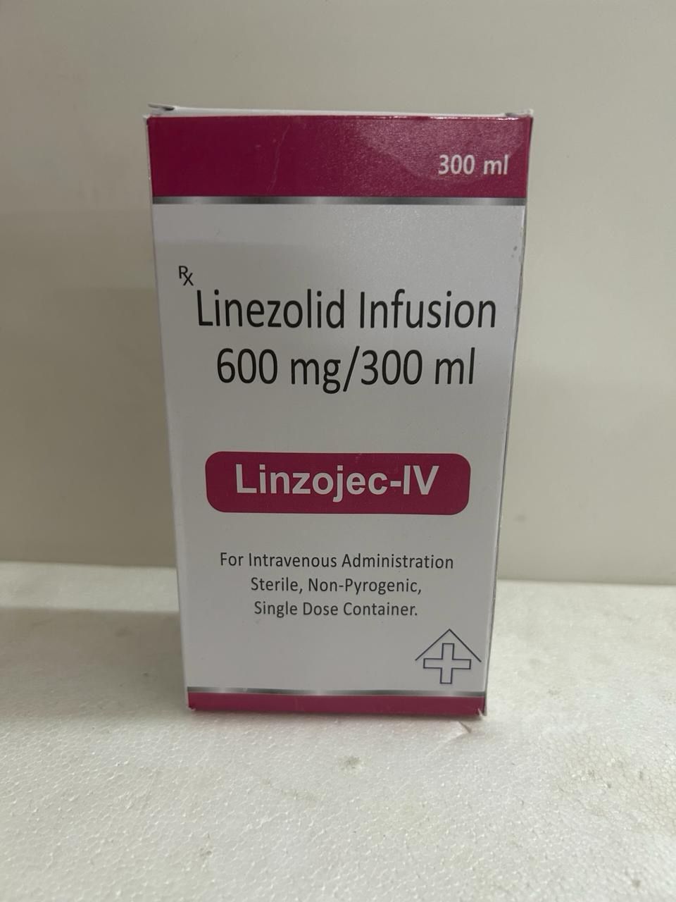 💉 انفوزیون لینزولید ۶۰۰ میلی‌گرم/۳۰۰ میلی‌لیتر 💉